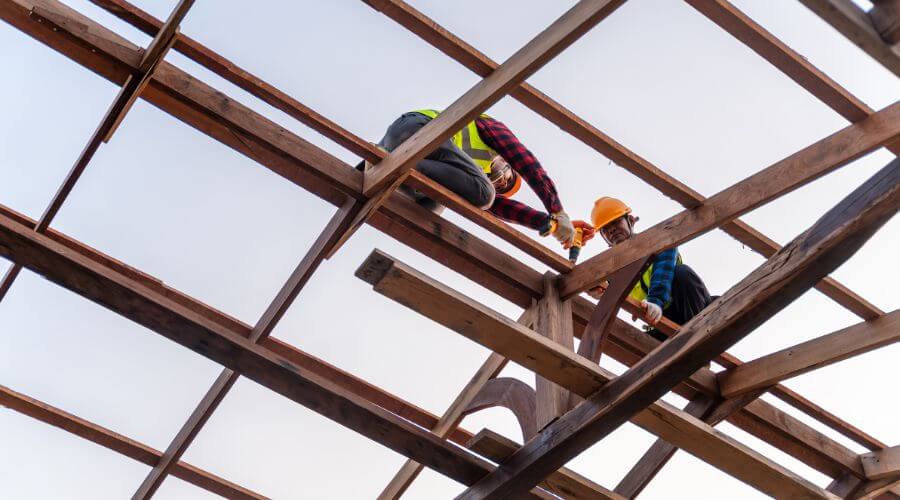 Expert new roof installation services in Tonganoxie, KS